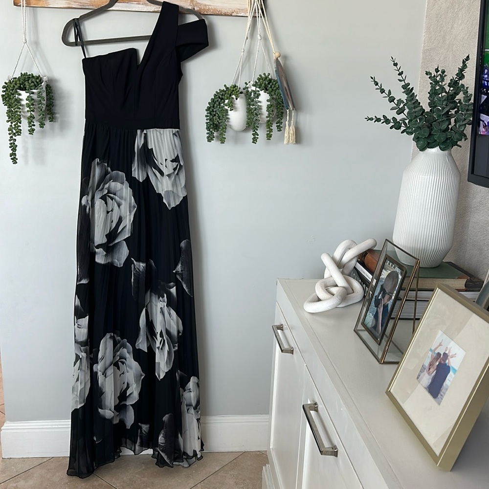 Betsy Adam floral dress size 2